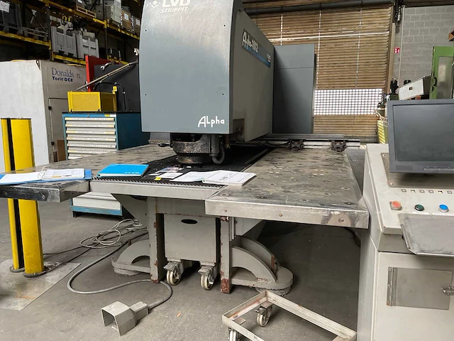 2003 lvd strippit thick alpha 1012 pons-nibbelmachine - afbeelding 11 van  24