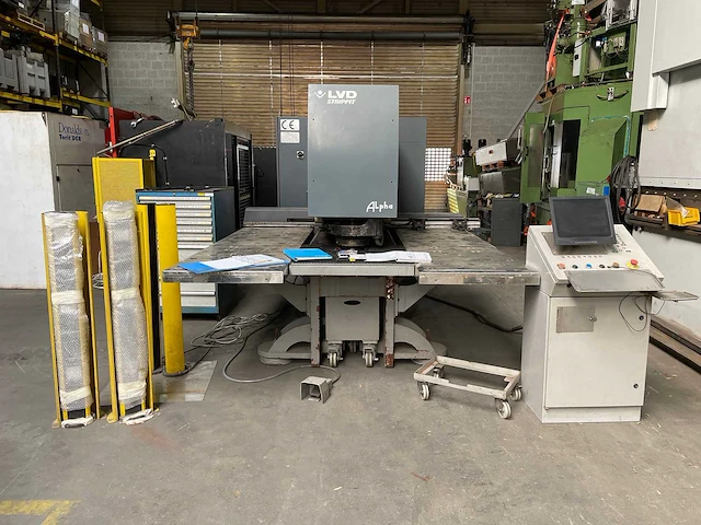 2003 lvd strippit thick alpha 1012 pons-nibbelmachine - afbeelding 1 van  24