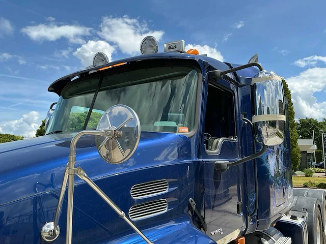 2003 mack vision cx613 vrachtwagen - afbeelding 13 van  111