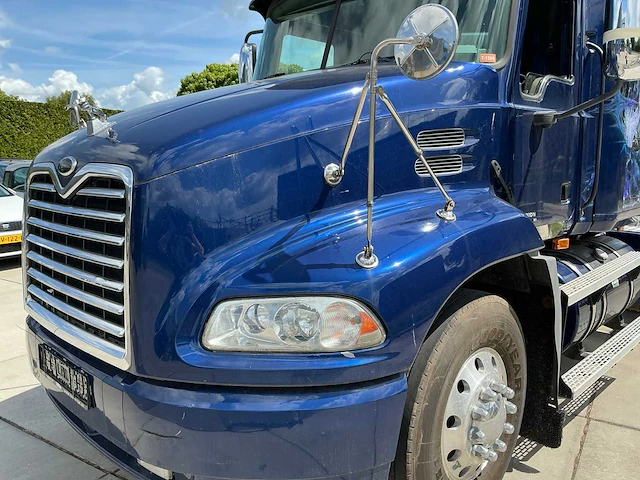2003 mack vision cx613 vrachtwagen - afbeelding 16 van  111