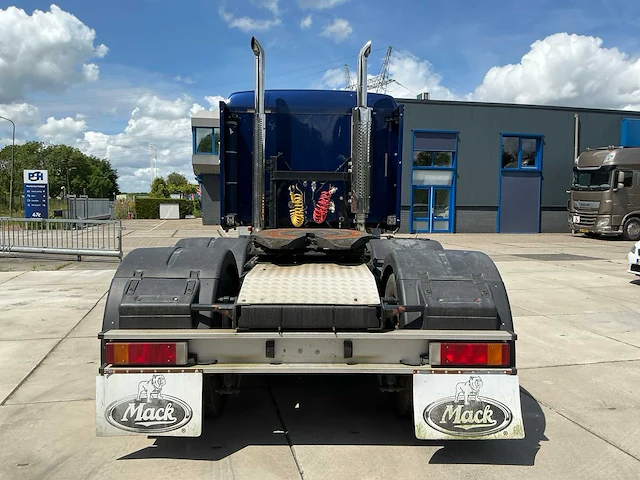2003 mack vision cx613 vrachtwagen - afbeelding 68 van  111