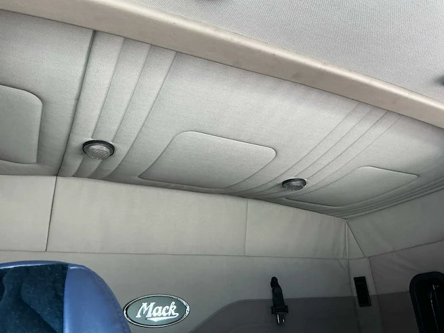 2003 mack vision cx613 vrachtwagen - afbeelding 83 van  111