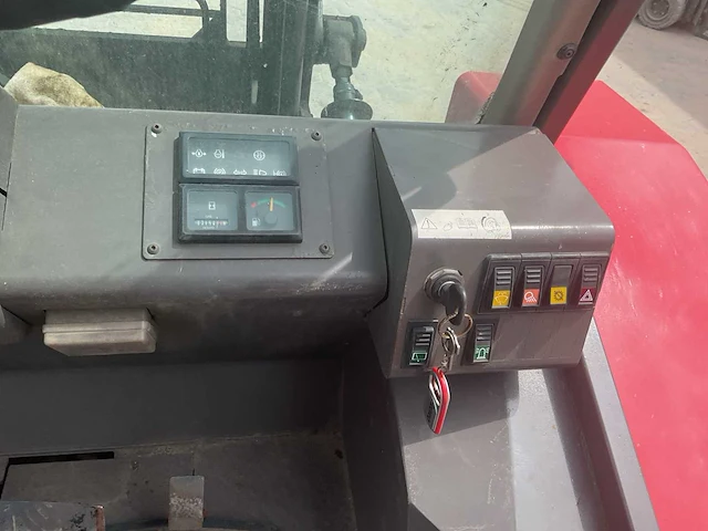 2003 manitou m26-2 vorkheftruck - afbeelding 9 van  11