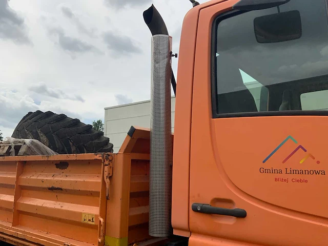 2003 mercedes-benz unimog u300 vrachtwagen 3-zijdige kipper - afbeelding 16 van  45