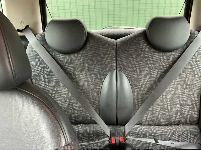 2003 mini mini personenauto - afbeelding 14 van  22