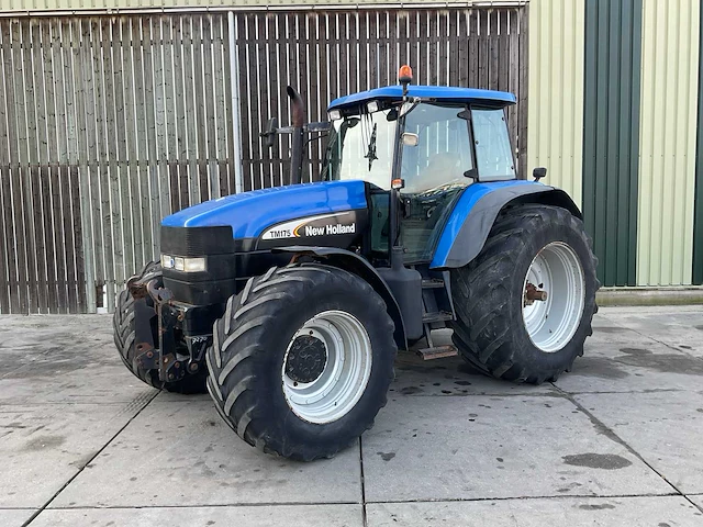 2003 new holland tm175 vierwielaangedreven landbouwtractor - afbeelding 1 van  29