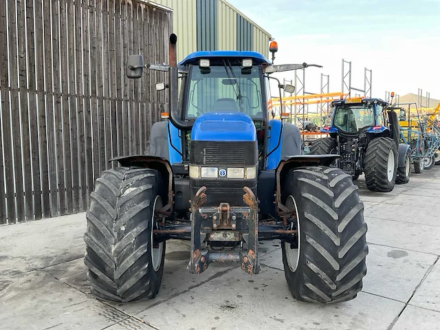 2003 new holland tm175 vierwielaangedreven landbouwtractor - afbeelding 23 van  29