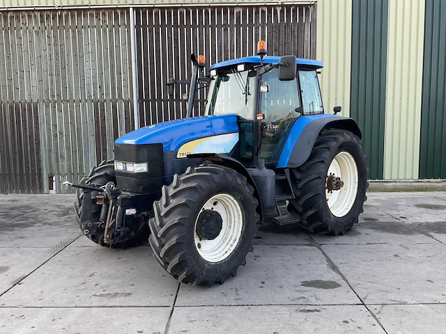 2003 new holland tm175 vierwielaangedreven landbouwtractor - afbeelding 1 van  32