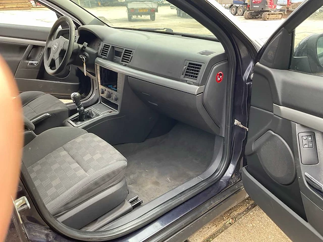2003 opel vectra c personenauto - afbeelding 10 van  23