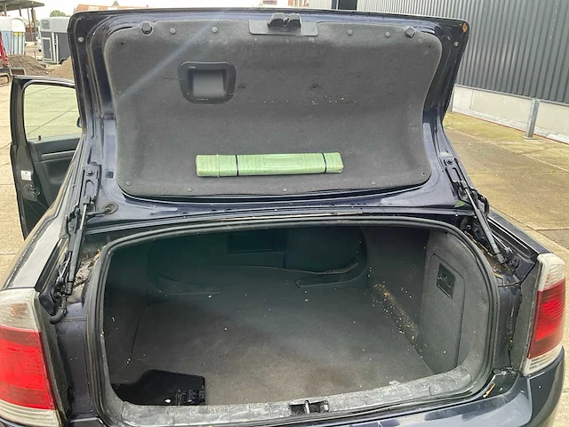 2003 opel vectra c personenauto - afbeelding 14 van  23
