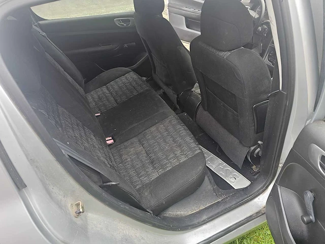 2003 peugeot 307 - 1.6-16v xs - afbeelding 8 van  23