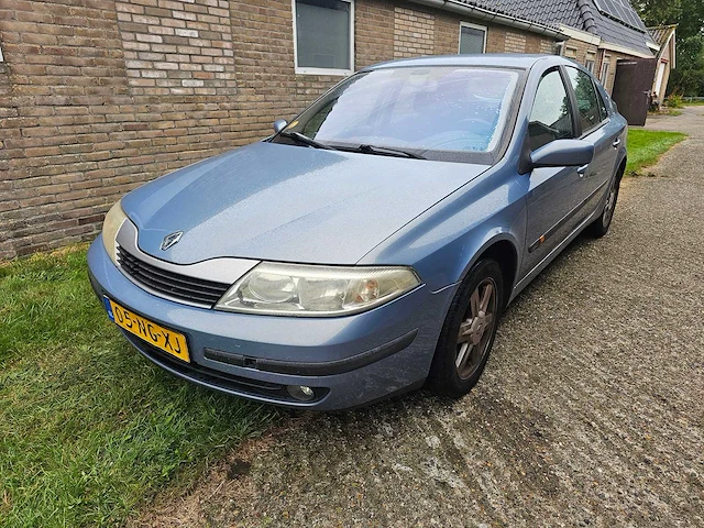 2003 renault laguna 1.8-16v elective - afbeelding 3 van  25