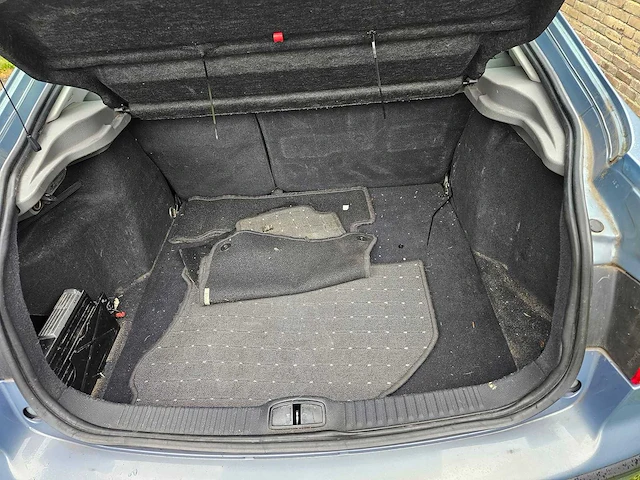2003 renault laguna 1.8-16v elective - afbeelding 8 van  25