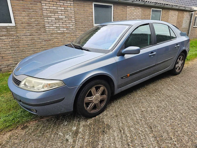 2003 renault laguna 1.8-16v elective - afbeelding 1 van  25