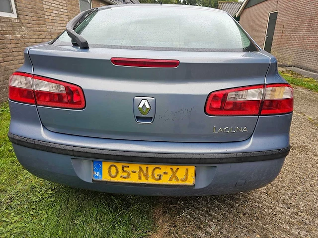 2003 renault laguna 1.8-16v elective - afbeelding 20 van  25