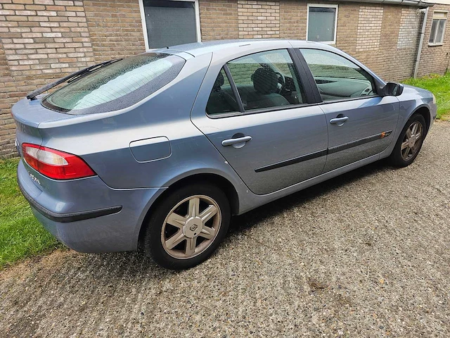 2003 renault laguna 1.8-16v elective - afbeelding 21 van  25