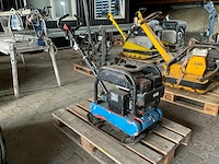 2003 revo nemaco eva 22b trilplaat - afbeelding 1 van  7