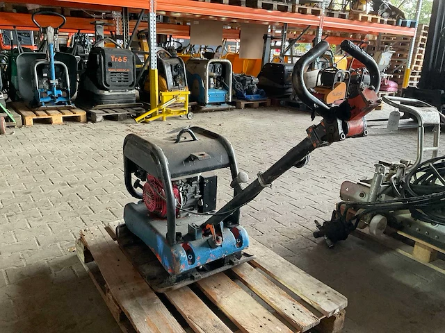 2003 revo nemaco eva 22b trilplaat - afbeelding 3 van  7