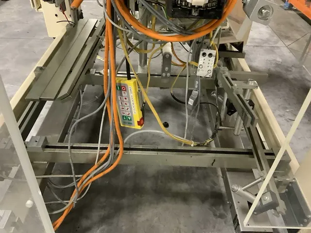 2003 schubert tlm dozen opzetmachine - afbeelding 17 van  17