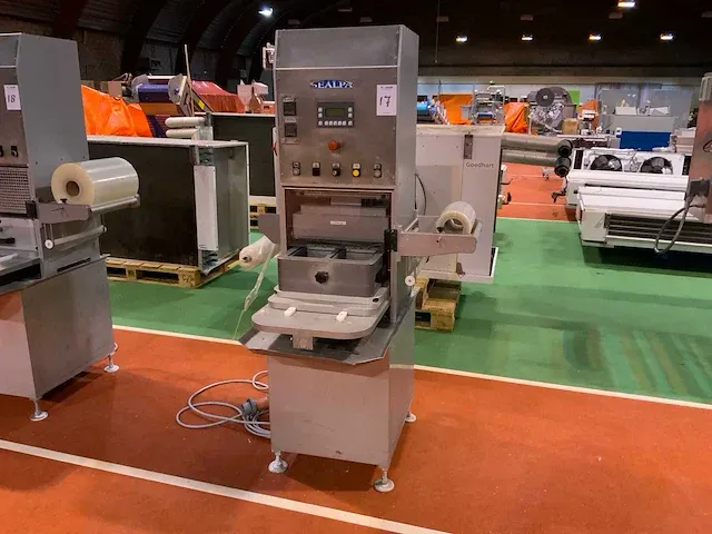 2003 sealpac mini traysealer - afbeelding 1 van  7