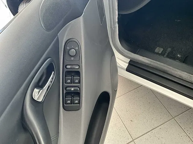 2003 seat toledo executive personenauto - afbeelding 2 van  34