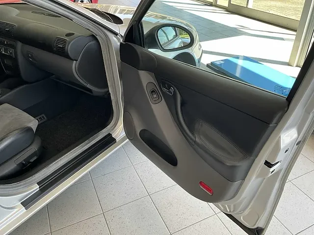 2003 seat toledo executive personenauto - afbeelding 19 van  34