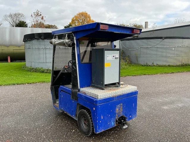 2003 spijkstaal 305-lh industriële trekker - afbeelding 18 van  24