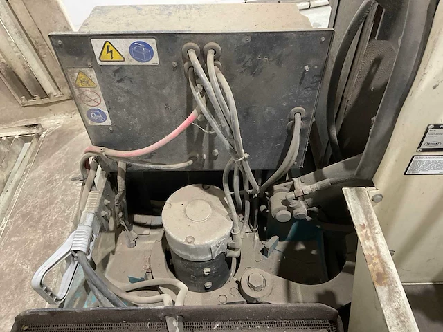 2003 tennant 6400 veegmachine - afbeelding 8 van  18