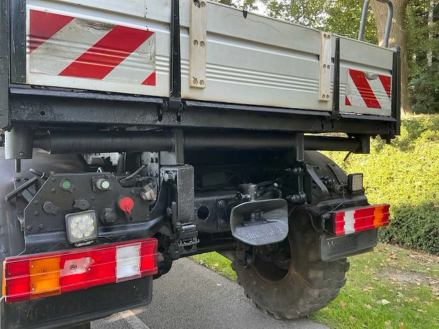 2003 unimog mercedes u300 vrachtwagen - afbeelding 17 van  39