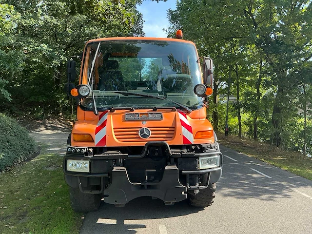 2003 unimog mercedes u300 vrachtwagen - afbeelding 12 van  39