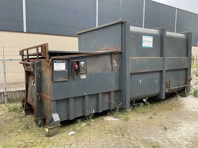 2003 vk industrie ask16 afvalpers - afbeelding 1 van  12
