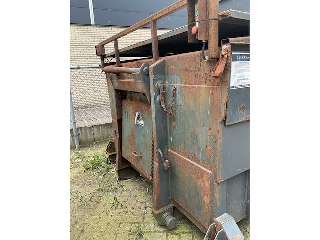 2003 vk industrie ask16 afvalpers - afbeelding 12 van  12