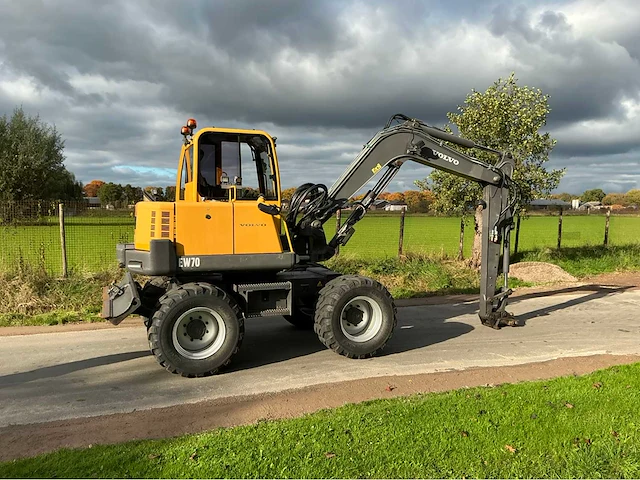 2003 volvo ew70 banden graafmachine - afbeelding 4 van  42