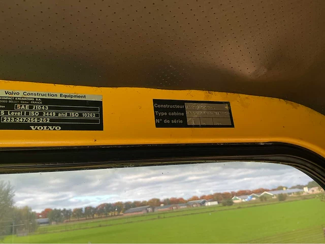 2003 volvo ew70 banden graafmachine - afbeelding 14 van  42