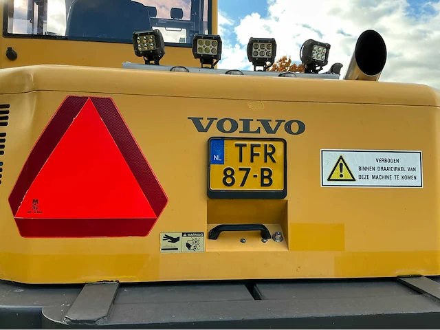2003 volvo ew70 banden graafmachine - afbeelding 22 van  42