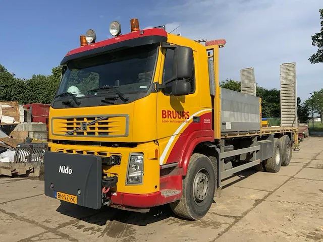2003 volvo fm62r vrachtwagen - afbeelding 1 van  30
