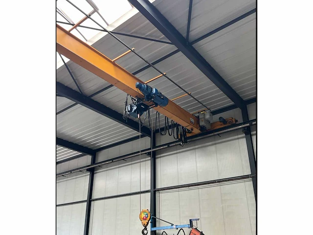 2003 wll 3000 kg. bovenloophalkraan - afbeelding 28 van  32