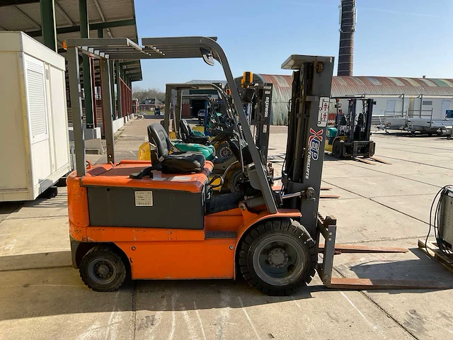 2003 xep fb30 vorkheftruck - afbeelding 11 van  15