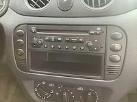 2004 - citroen - c2 - 1.1i ligne prestige - personenauto - afbeelding 2 van  13