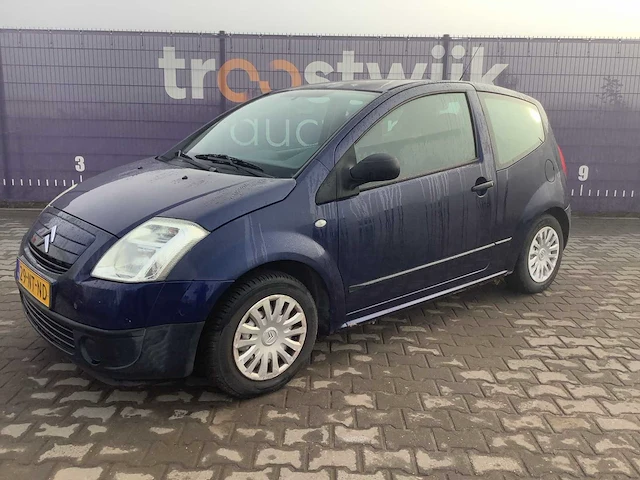 2004 - citroen - c2 - 1.1i ligne prestige - personenauto - afbeelding 1 van  13
