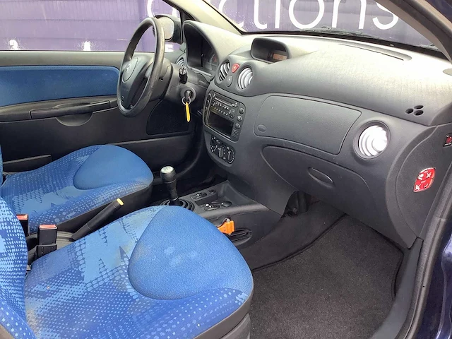 2004 - citroen - c2 - 1.1i ligne prestige - personenauto - afbeelding 9 van  13