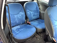2004 - citroen - c2 - 1.1i ligne prestige - personenauto - afbeelding 11 van  13