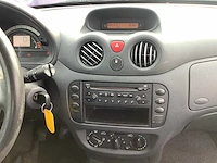 2004 - citroen - c2 - 1.1i ligne prestige - personenauto - afbeelding 12 van  13