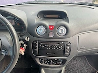 2004 - citroen - c2 - 1.4i ligne ambiance - personenauto - afbeelding 14 van  15