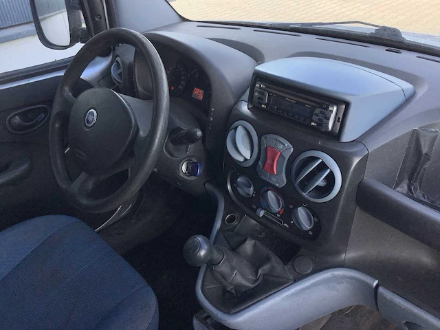 2004 - fiat - doblò - 1.3 jtd basis - bedrijfswagen - afbeelding 7 van  10