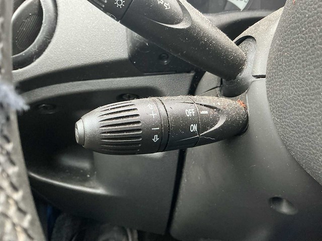 2004 - fiat - punto - 1.8-16v abarth - personenauto - afbeelding 2 van  11