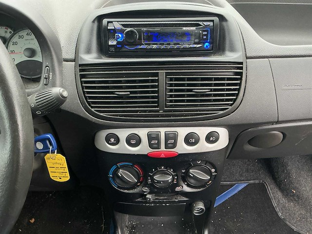 2004 - fiat - punto - 1.8-16v abarth - personenauto - afbeelding 10 van  11