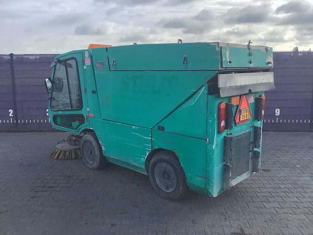 2004 - hofmans - hmf 214 - straatveegmachine - afbeelding 7 van  13