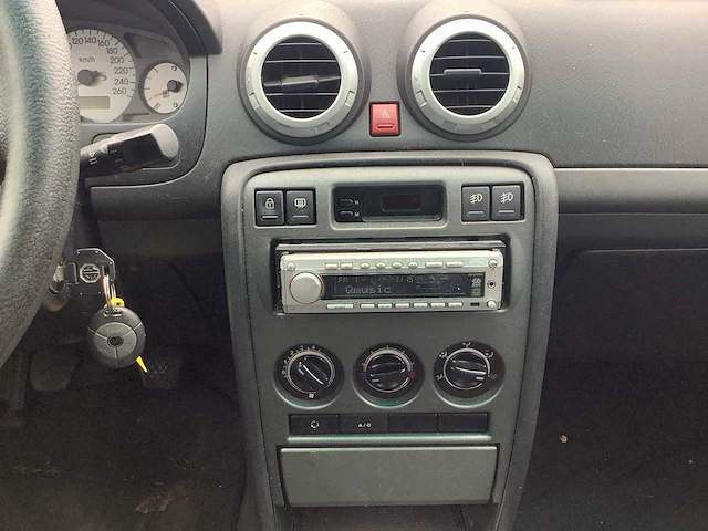 2004 - mg - mg zs - 1.8 120 - personenauto - afbeelding 11 van  12