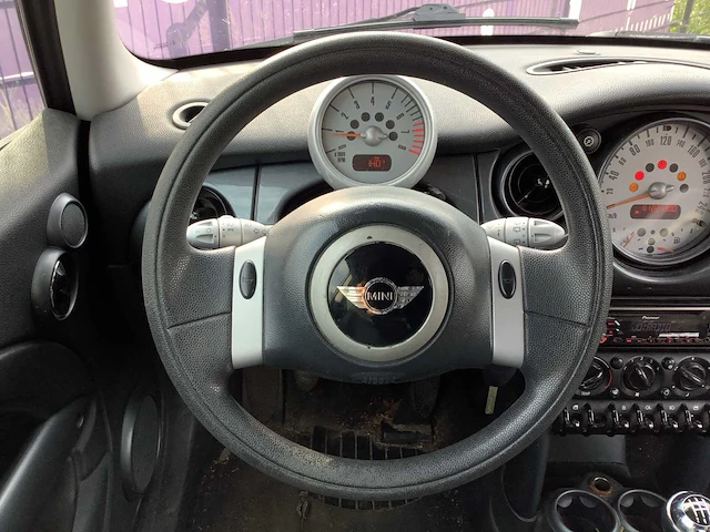 2004 - mini - cooper one - personenauto - afbeelding 2 van  12